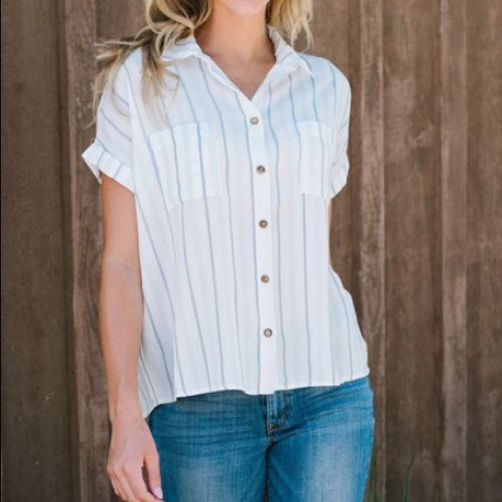Short Sleeve Button Down Top